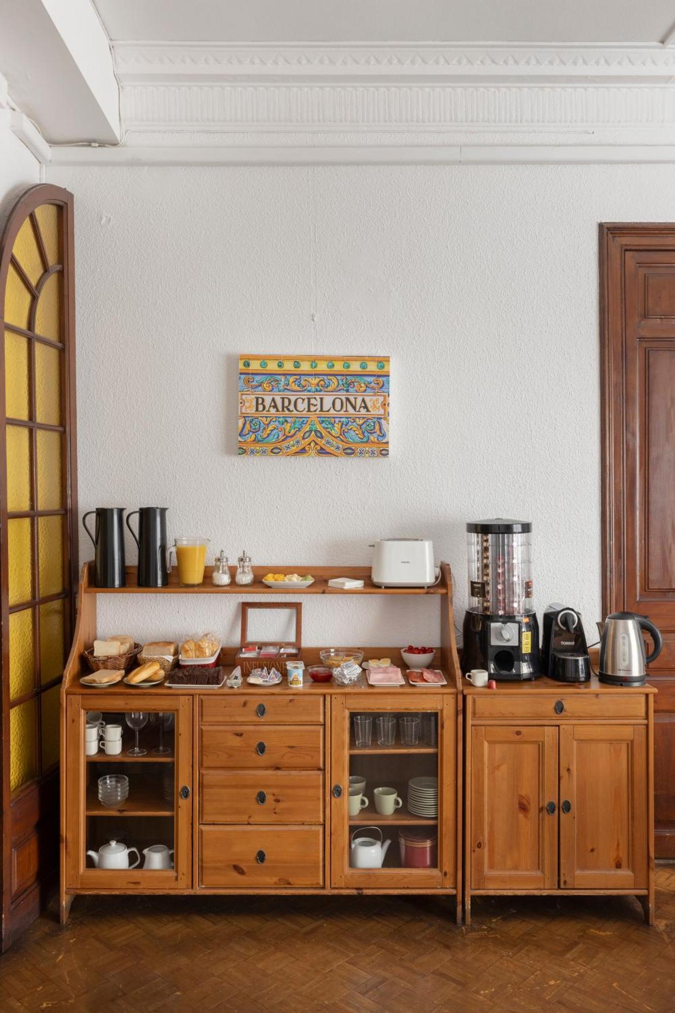 Ally's Bed&breakfast, 2* Barcellona